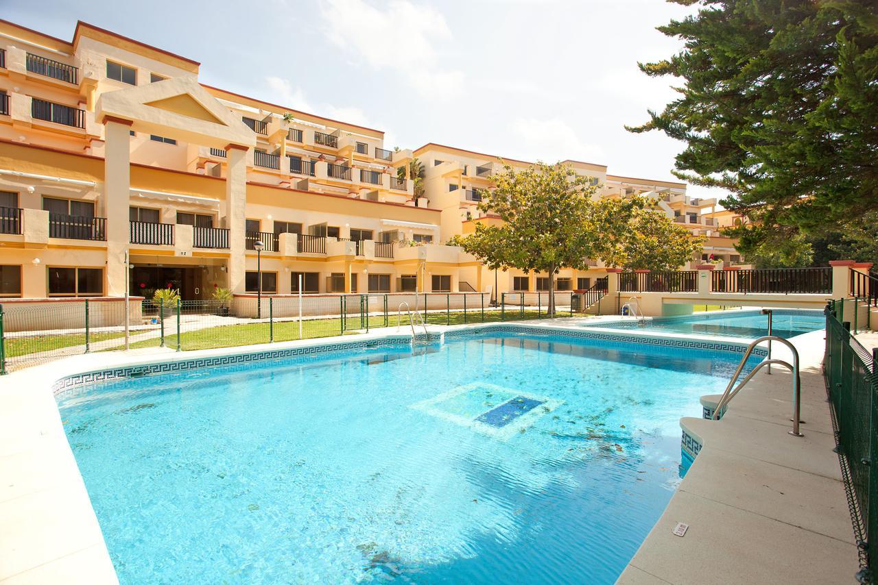 Varios Apartamentos Romana Playa Elviria Marbella Exterior foto